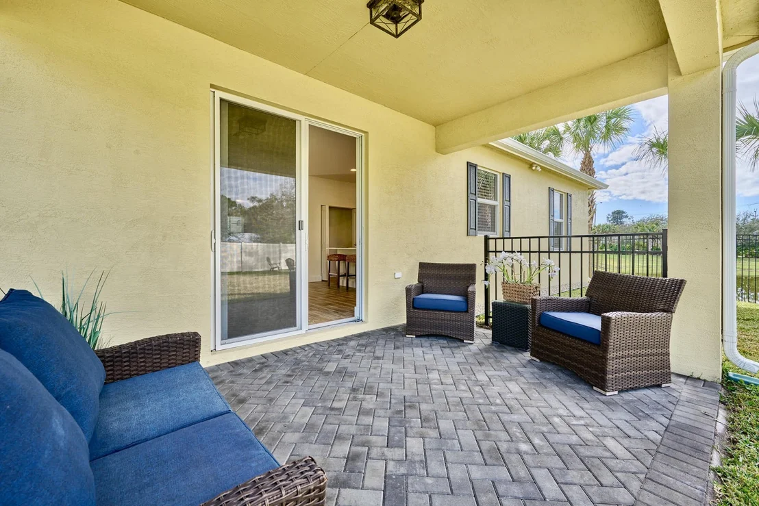 Photo of 2037 Bridgehampton Terrace