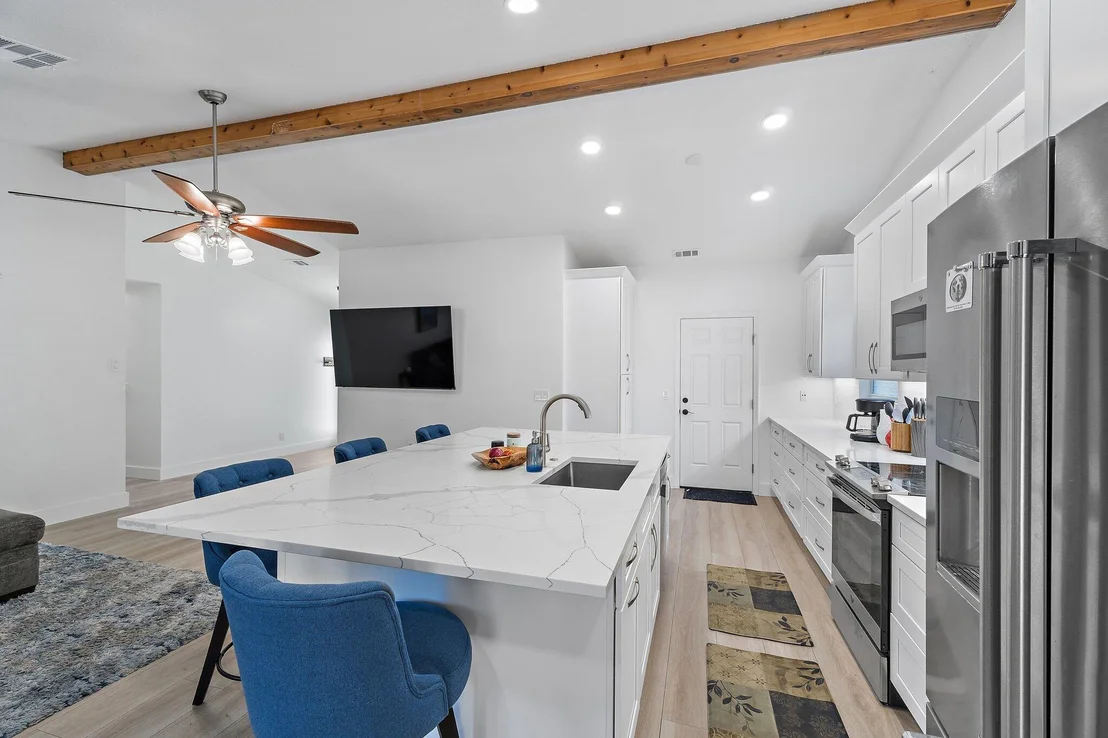 Photo of 162 Greentree Circle