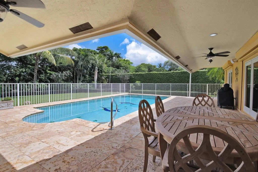 Photo of 4443 Pine Tree Drive