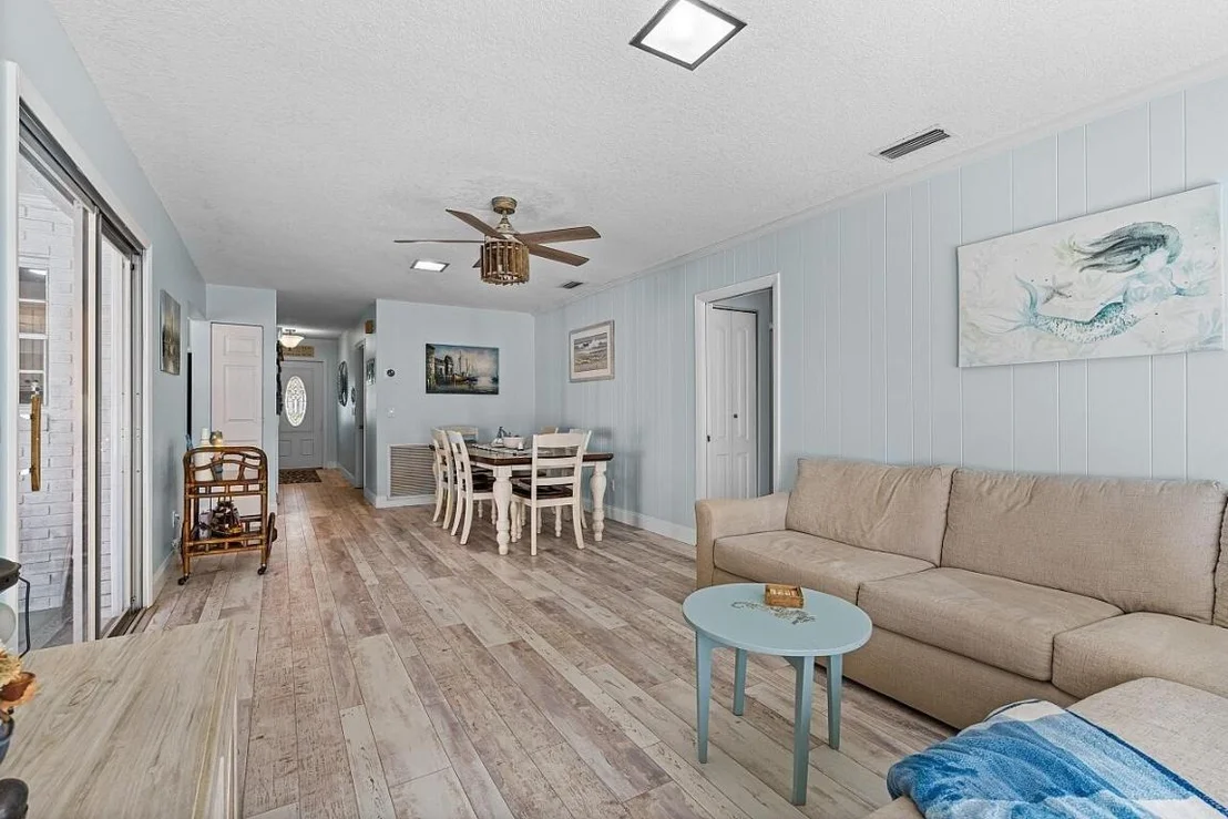 Photo of 2801 Grove Drive