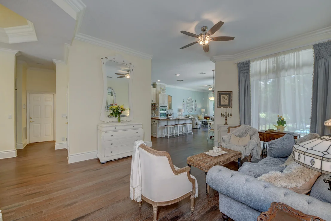 Photo of 426 Oriole Circle
