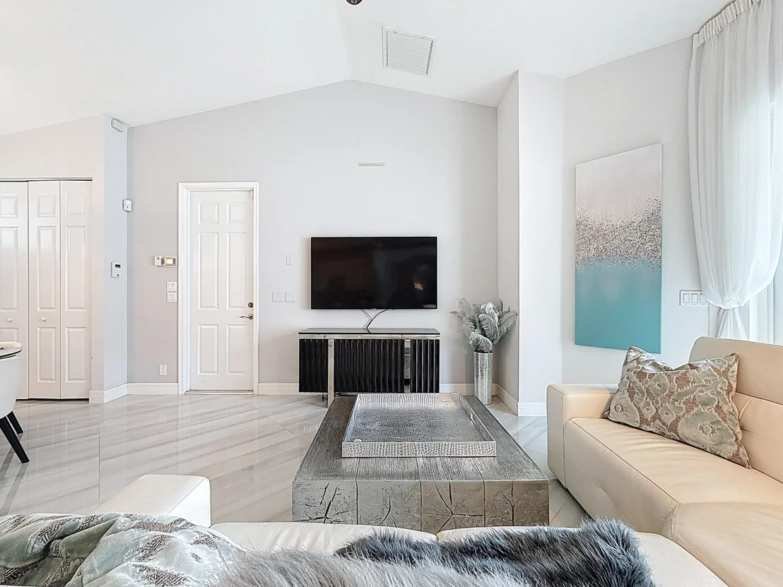 Photo of 7121 NW Turtle Walk