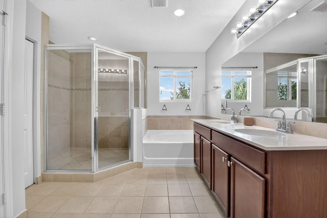 Photo of 6789 Langdon Way