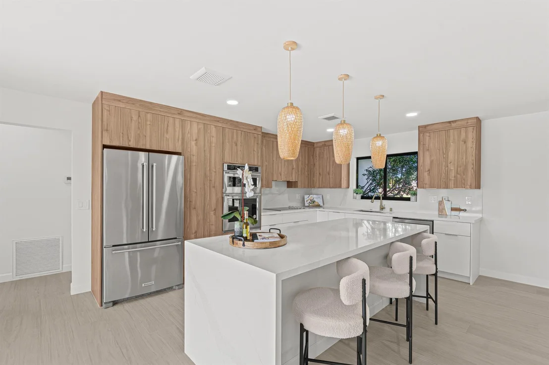 Photo of 812 Chapel Hill Boulevard
