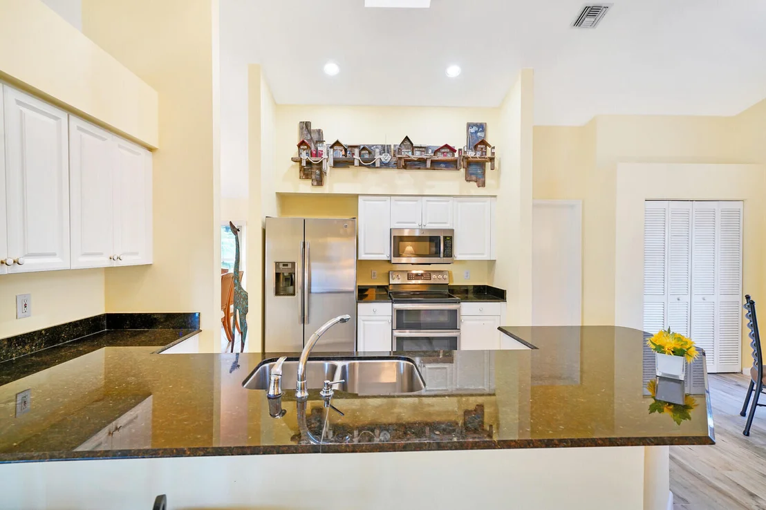 Photo of 12871 Upper Cove Drive