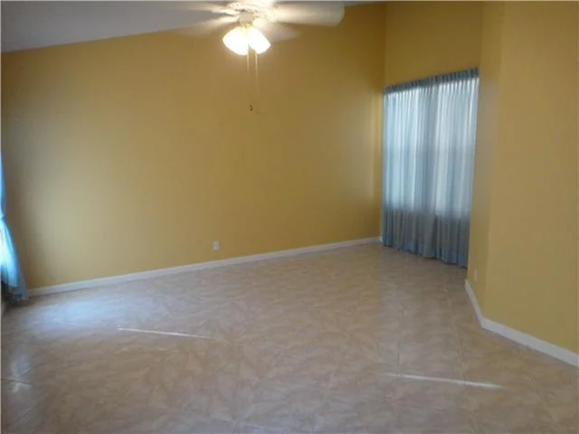 Photo of 3834 Jonathans