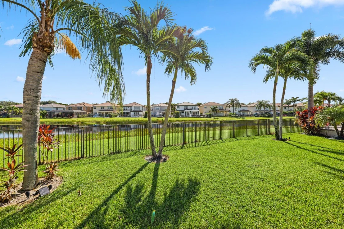 Photo of 8537 Shallowbrook Cove