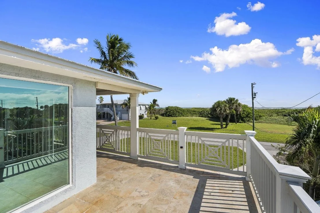 Photo of 1911 Surfside Drive