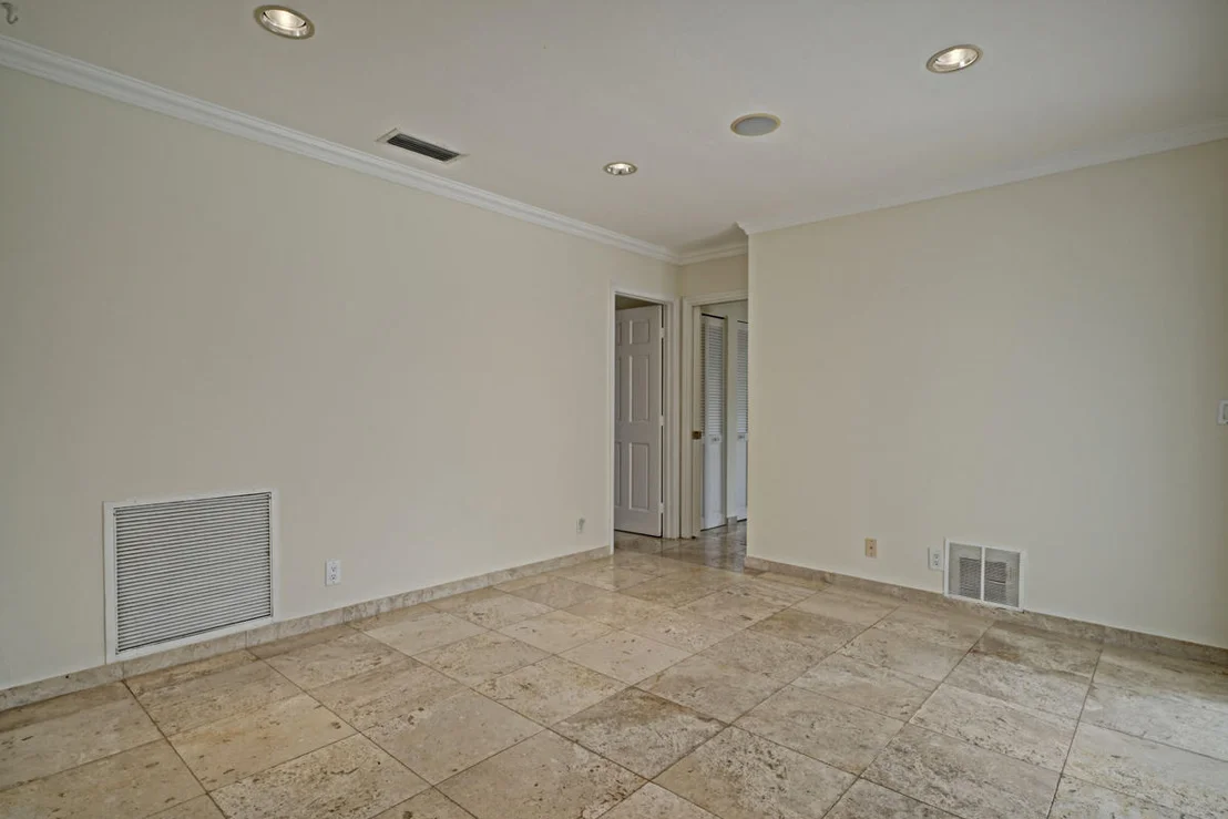 Photo of 5600 Nassau Drive
