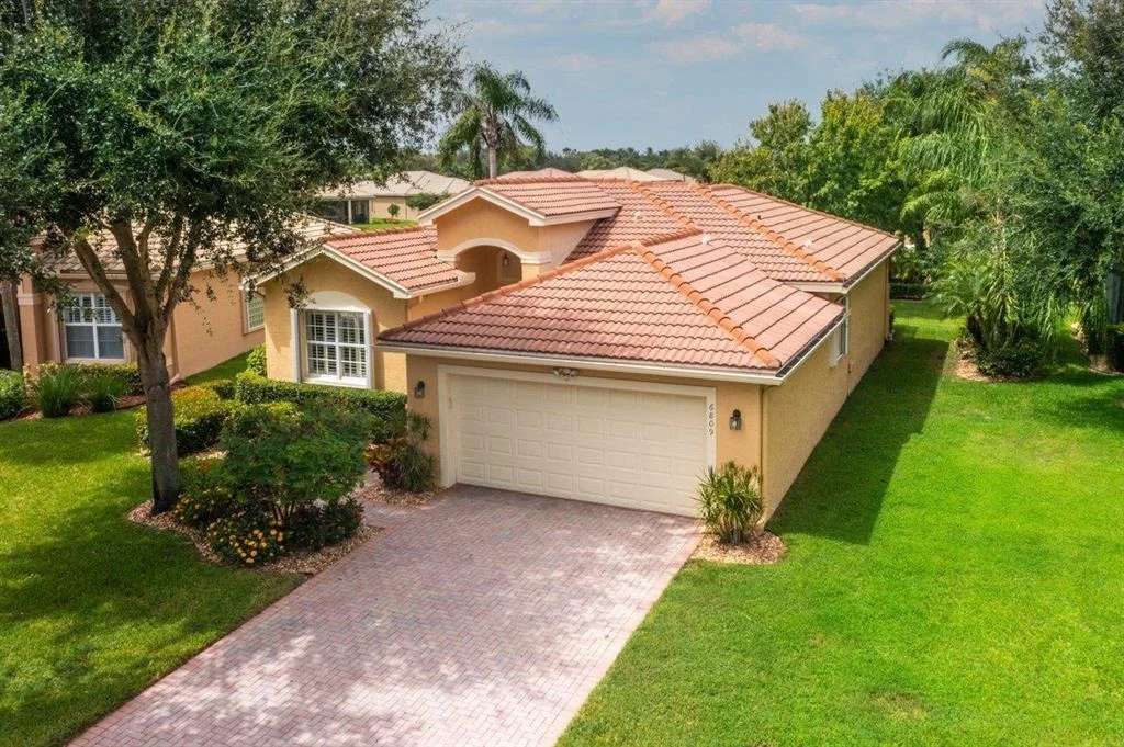 Photo of 6809 Watertown Drive