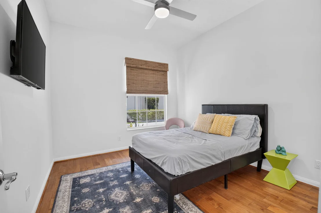 Photo of 4690 Hammock Circle