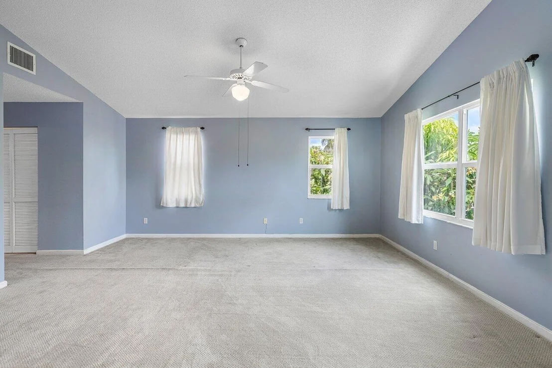 Photo of 6321 Lansdowne Circle