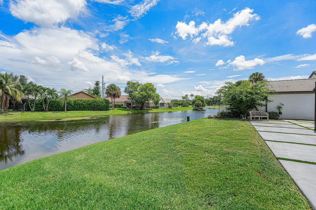 Photo of 11152 HIGHLAND Circle
