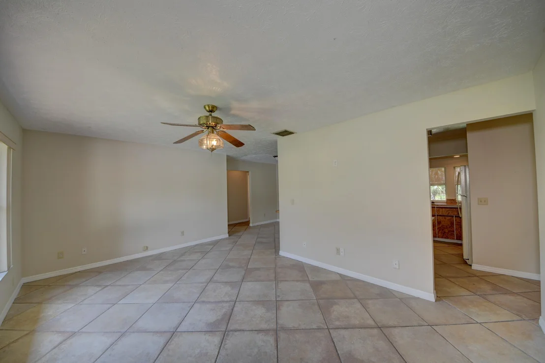 Photo of 5402 Palm Drive