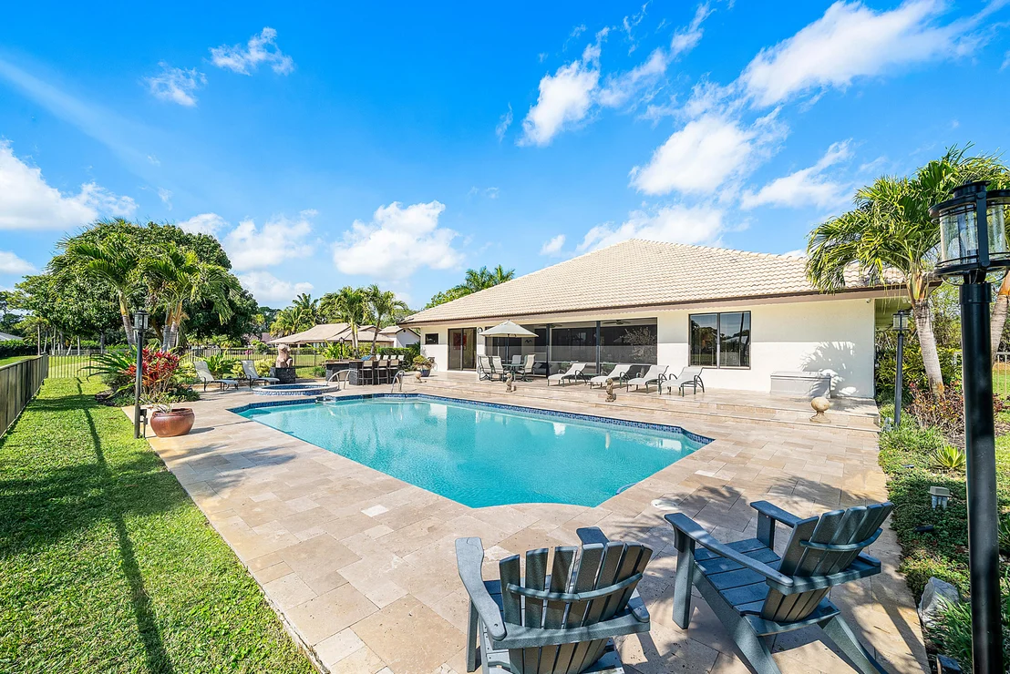 Photo of 5221 Estates Drive