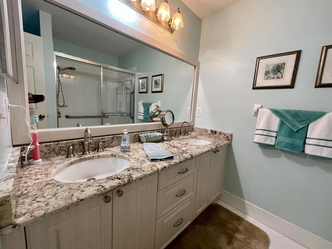Photo of 10 Sausalito Drive