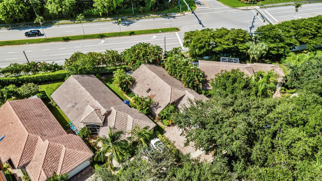 Photo of 5328 Brookview Drive