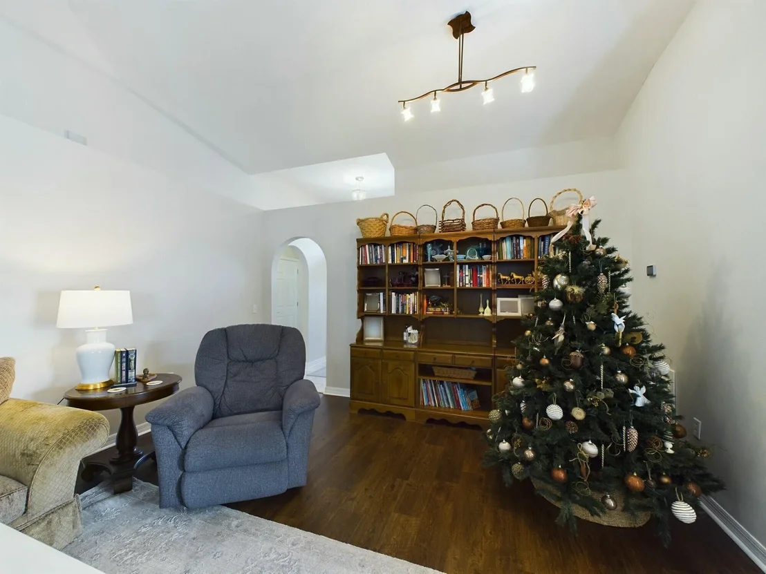 Photo of 467 SE 38th Avenue
