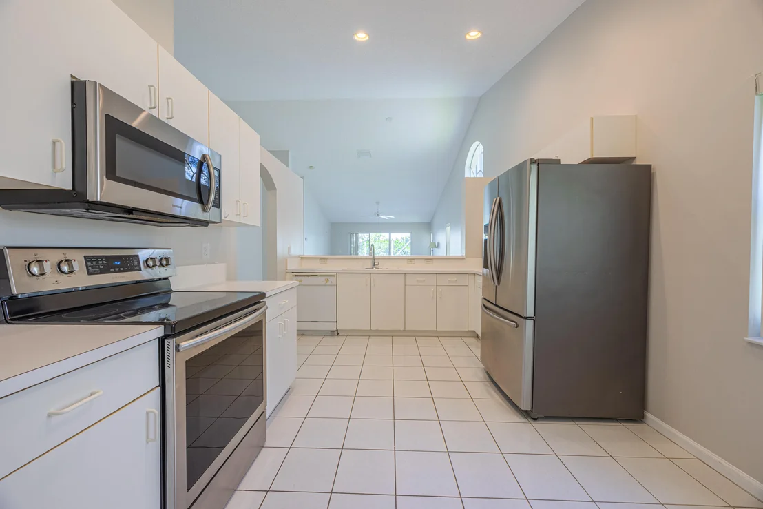 Photo of 12934 Hampton Lakes Circle