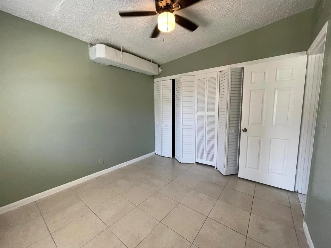 Photo of 3690 Seacrest Boulevard