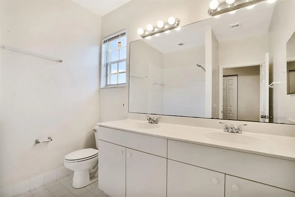 Photo of 6745 Osage Circle