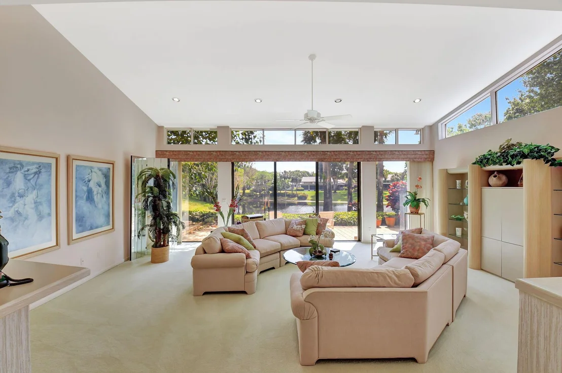 Photo of 4 Bristol Circle