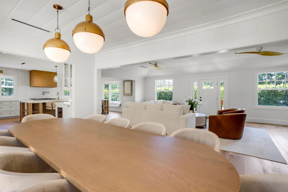 Photo of 1017 Tamarind Road