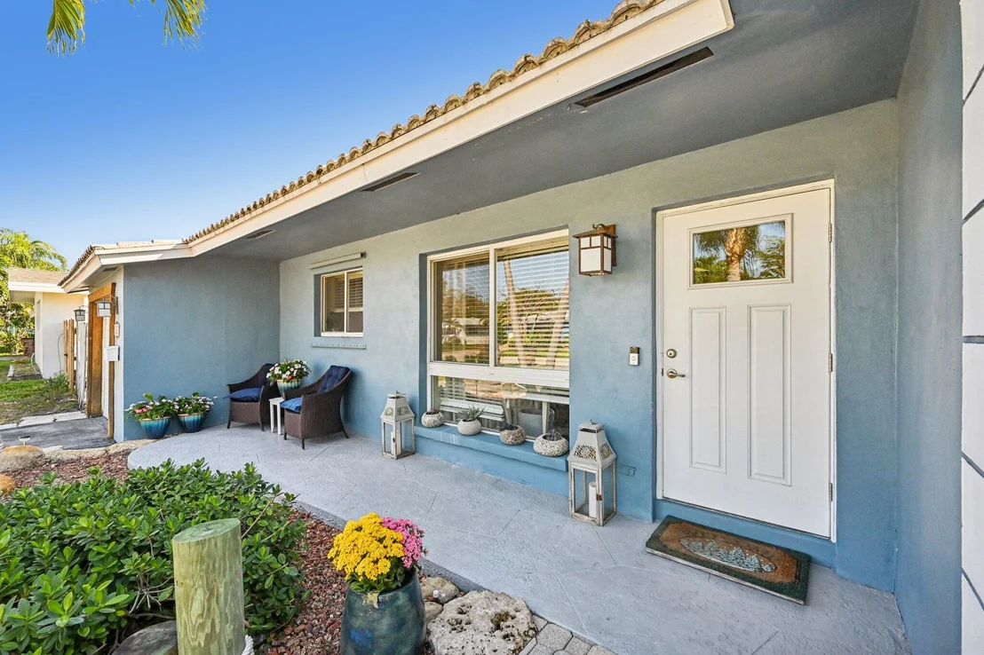 Photo of 818 SE 9th Terrace