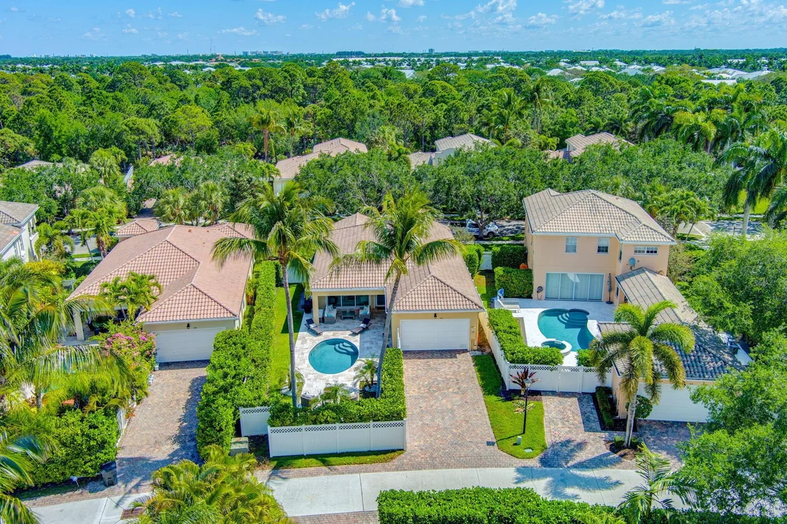 Photo of 140 Florence Drive