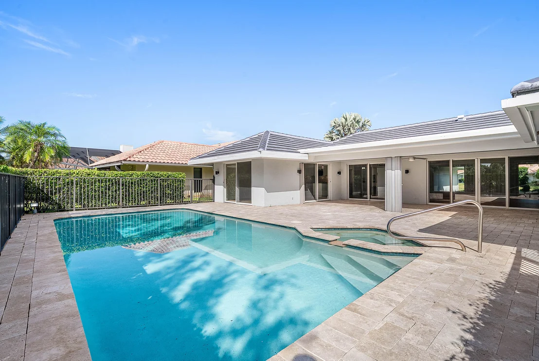 Photo of 5854 Pinebrook Drive