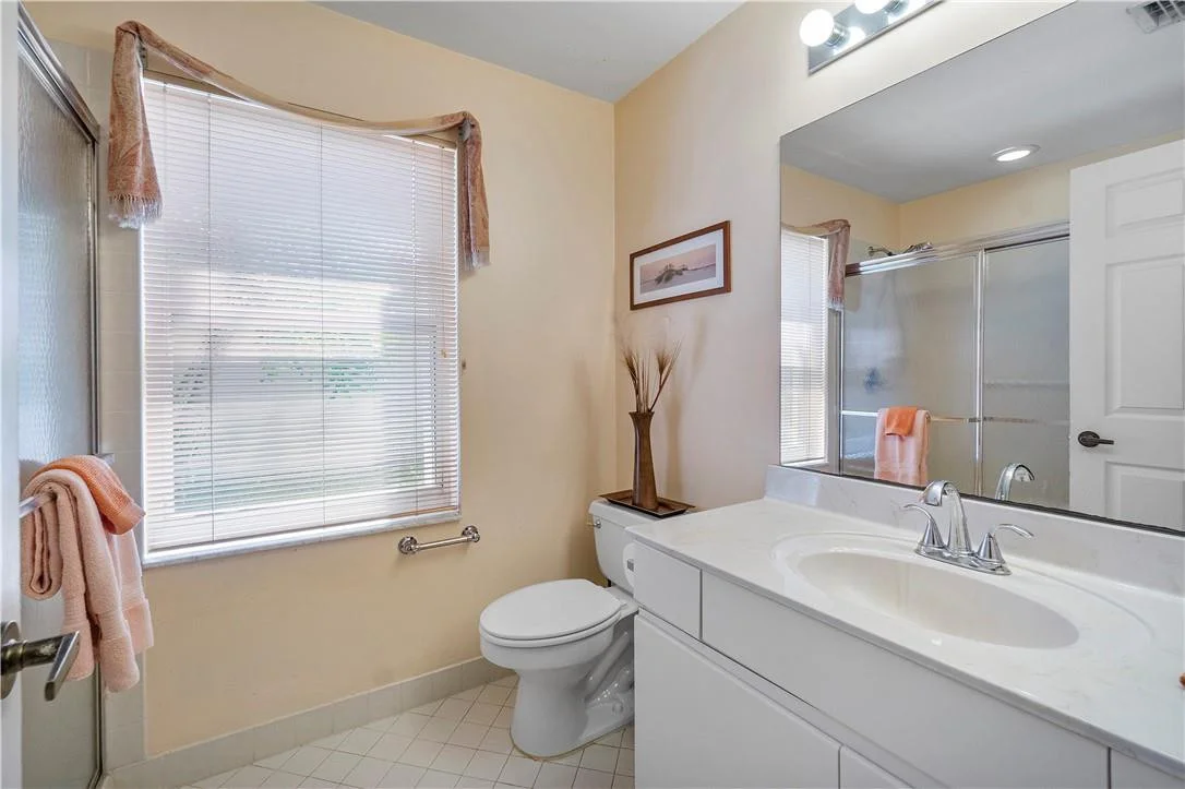 Photo of 828 Savannah Falls Drive
