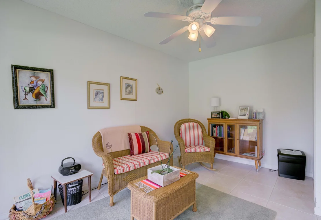 Photo of 452 Date Palm Drive