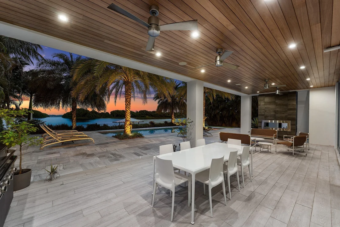 Photo of 1508 Lake Drive