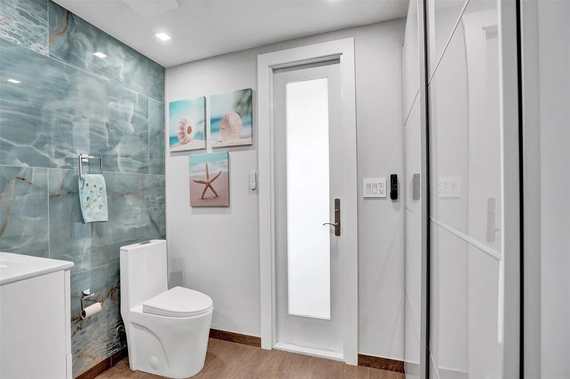 Photo of 131 SE 8th Street