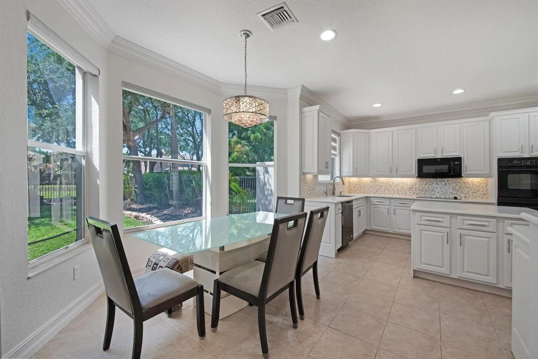 Photo of 8445 Breezy Hill Drive