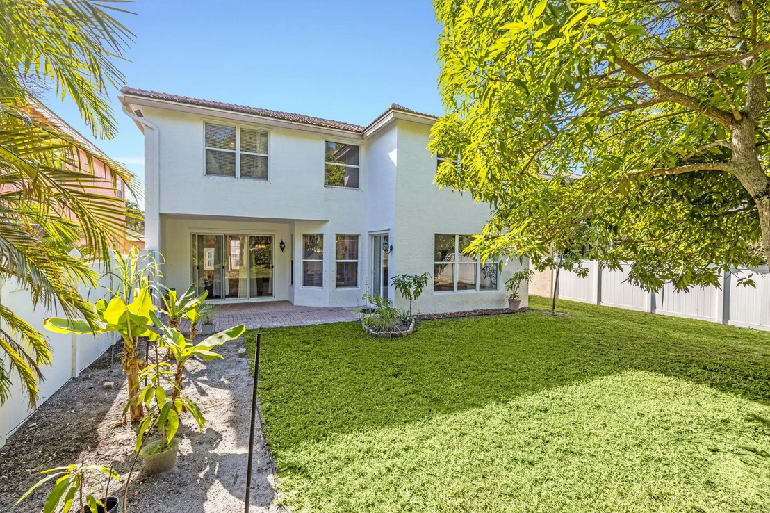 Photo of 5033 Solar Point Drive