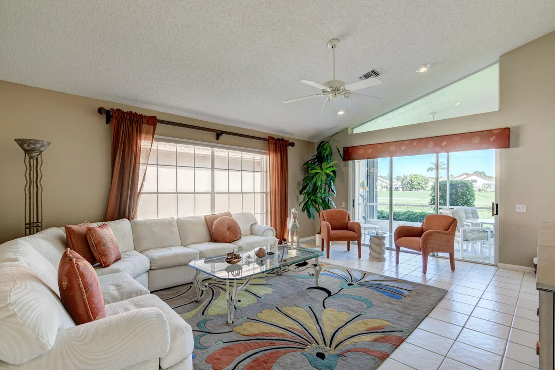 Photo of 6089 Bay Isles Drive