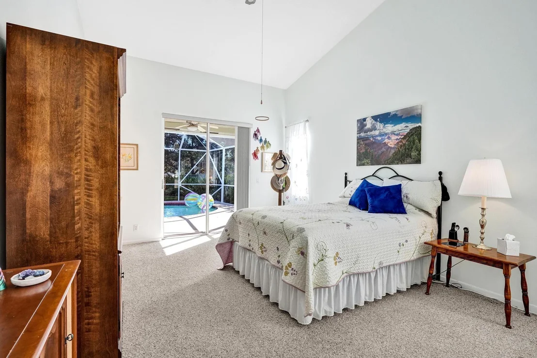 Photo of 4095 Augusta Avenue