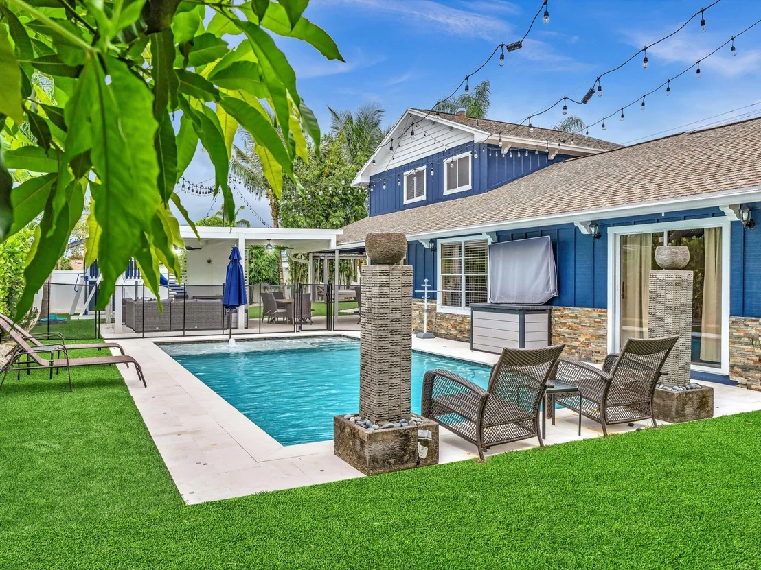 Photo of 9220 Lawrence Road