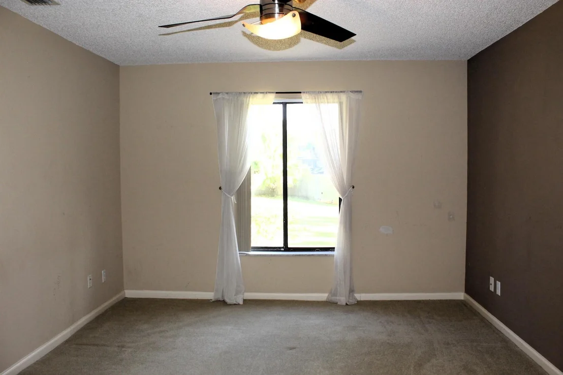 Photo of Unit 23 at 800 NW Fork Road
