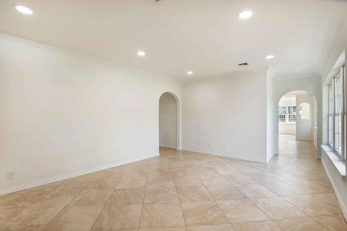 Photo of 4323 Redding Road