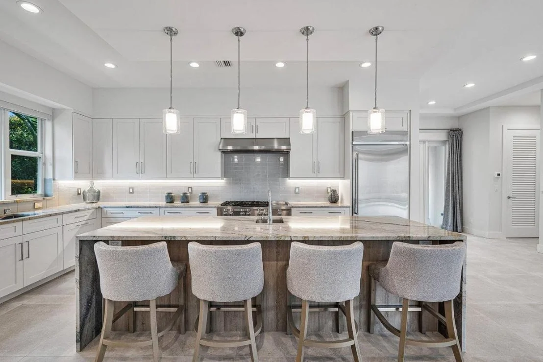 Photo of 217 Gulfstream Boulevard