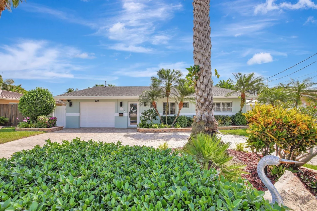 Photo of 330 SE 16th Avenue
