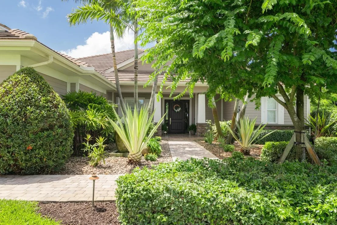 Photo of 3420 SE Golf Trail
