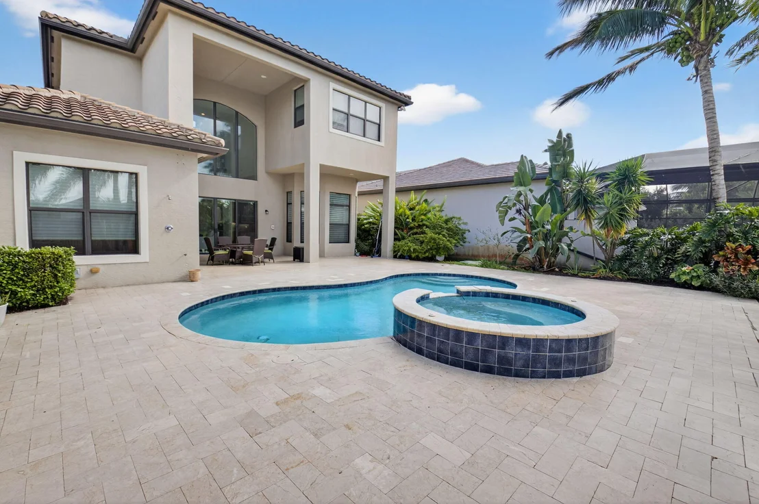 Photo of 16801 Pavilion Way