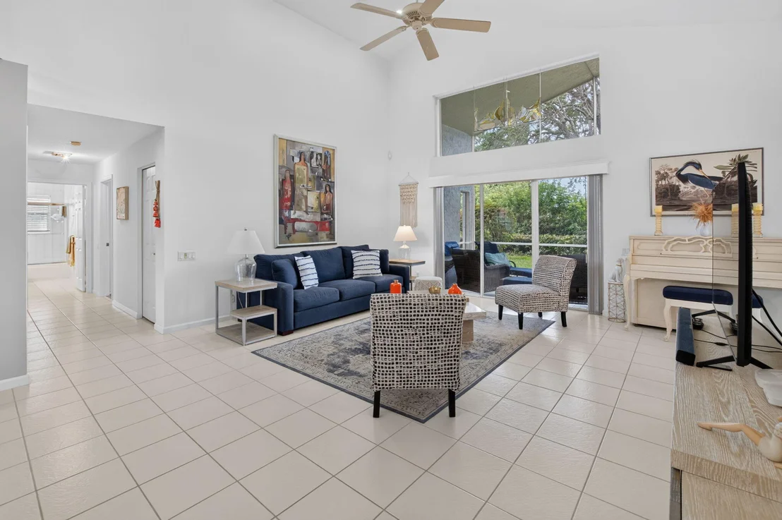Photo of 6101 Hook Lane