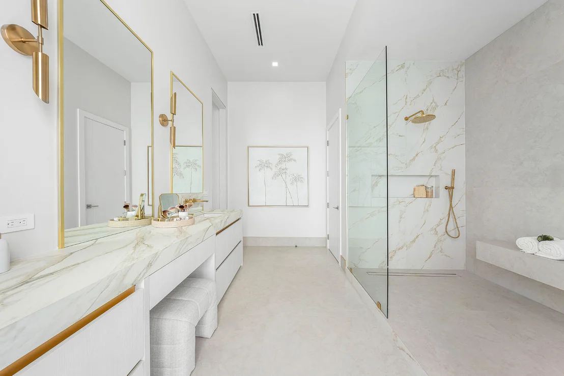 Photo of 2240 Date Palm Road