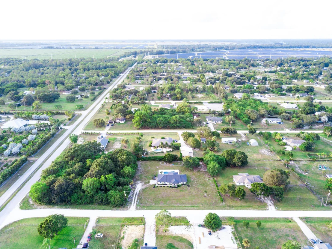 Photo of 18933 43rd Road N