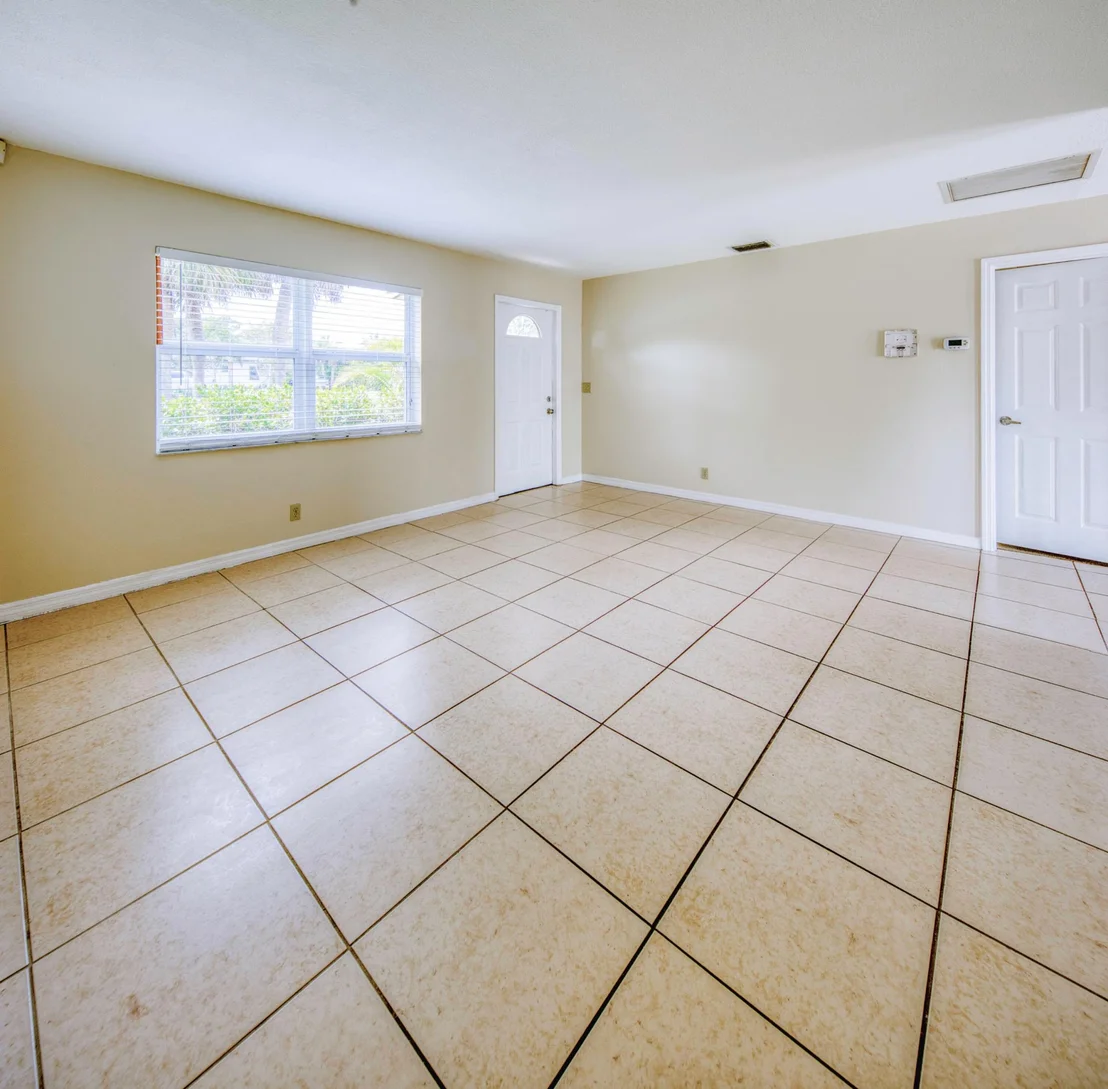 Photo of 3578 Coconut Road