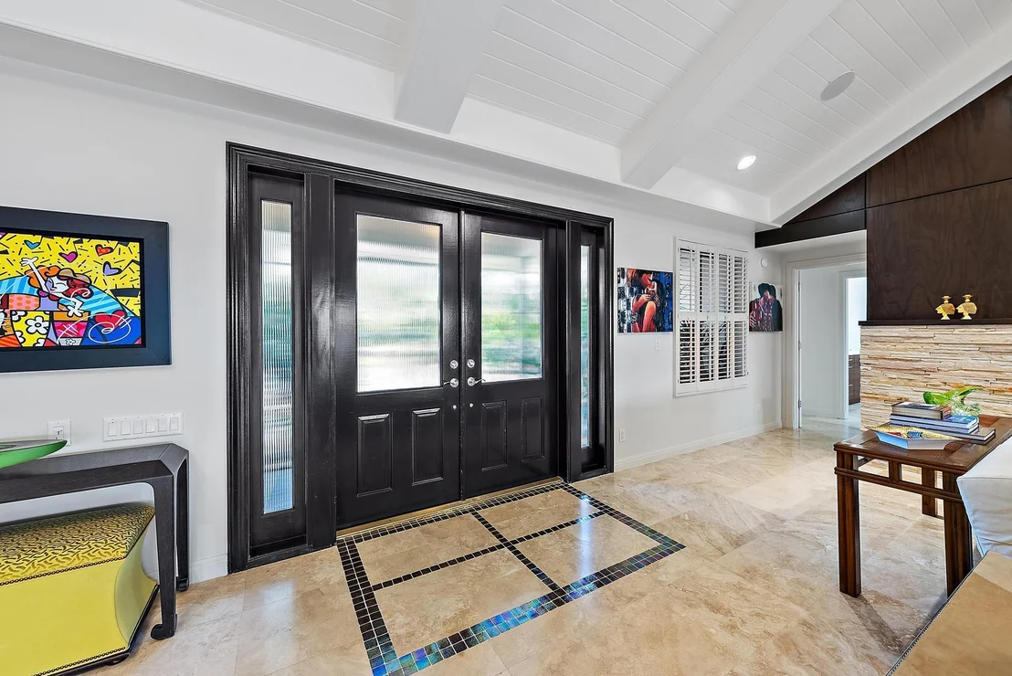 Photo of 18371 SE Lakeside Drive